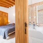 Casa Garrod - Spacious Family بيت للعطل