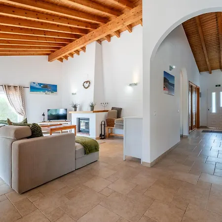 Casa Garrod - Spacious Family Ferienhaus