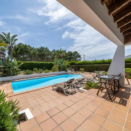 Ferienhaus Casa Garrod - Spacious Family Aljezur