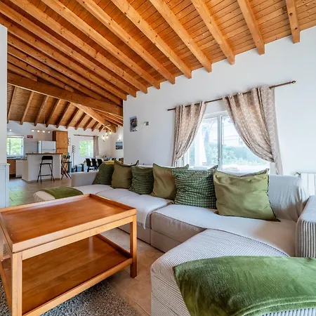 Ferienhaus Casa Garrod - Spacious Family