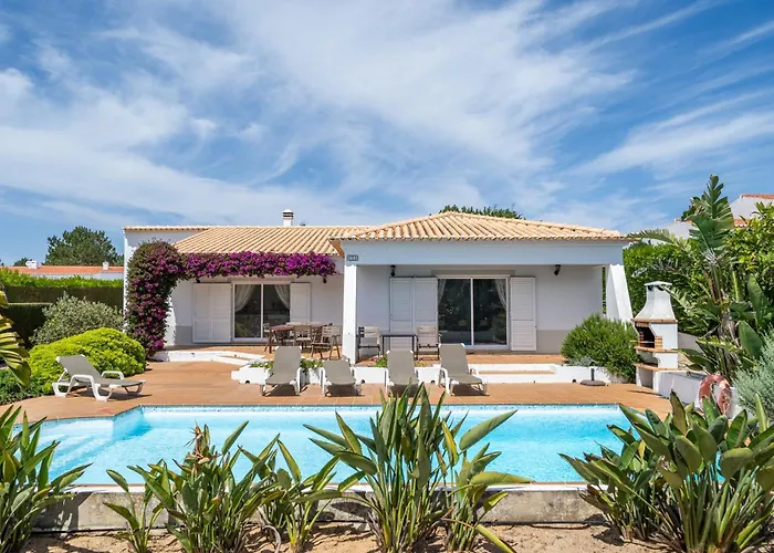 Casa Garrod - Spacious Family Holiday home