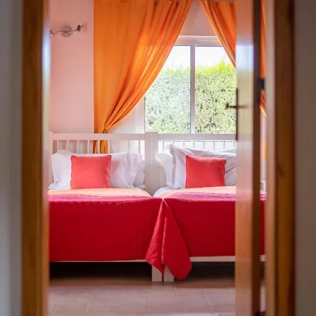 Semesterbostad Casa Garrod - Spacious Family